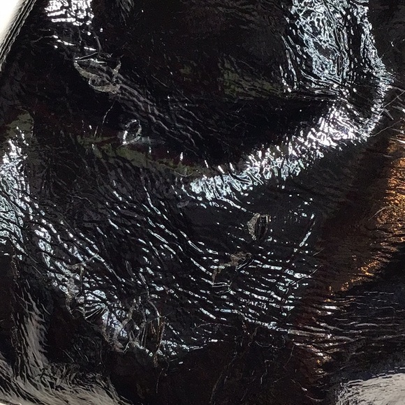 Perlina shiny black patent large tote bag - Picture 9 of 16